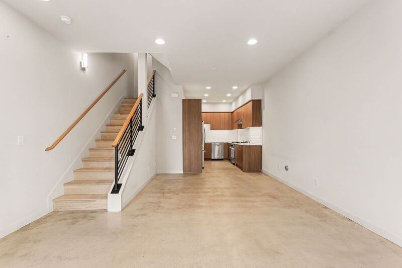 3810 California Ave Sw #B - Photo 7 of 26