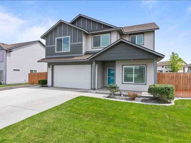 5813 Sidon Ln - Photo 2 of 23