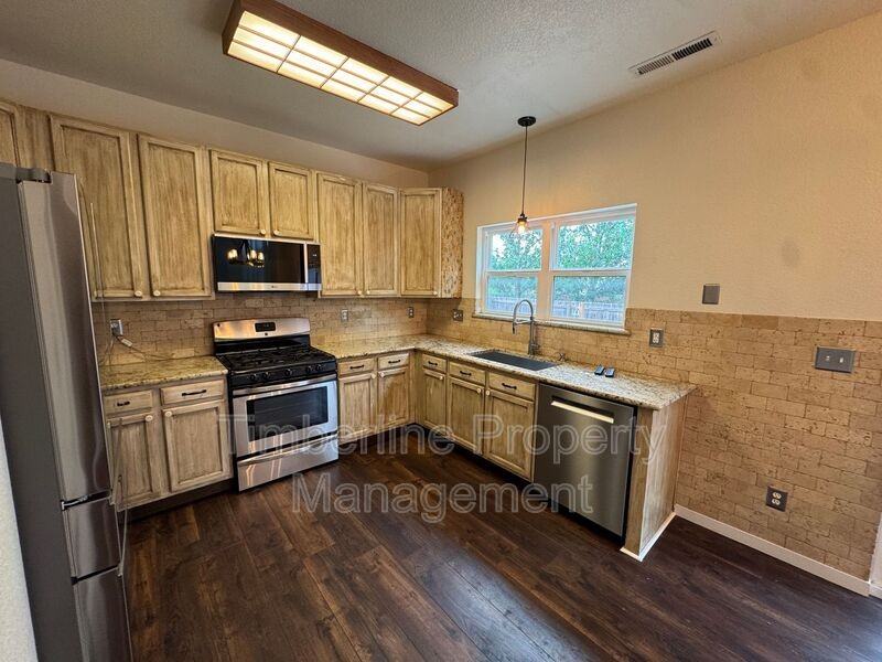 3548 Bucking Bronco Ct - Photo 2 of 12