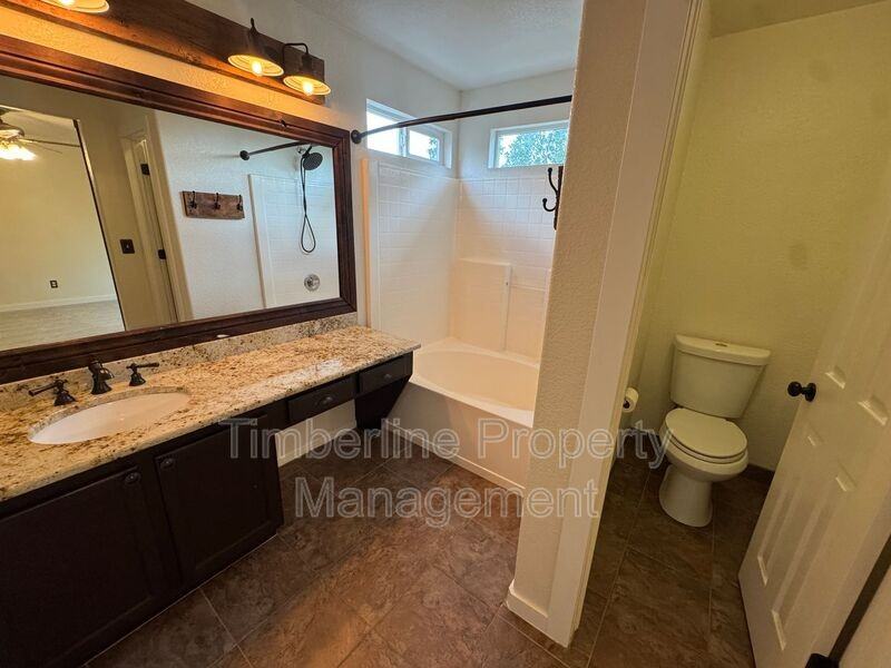 3548 Bucking Bronco Ct - Photo 7 of 12