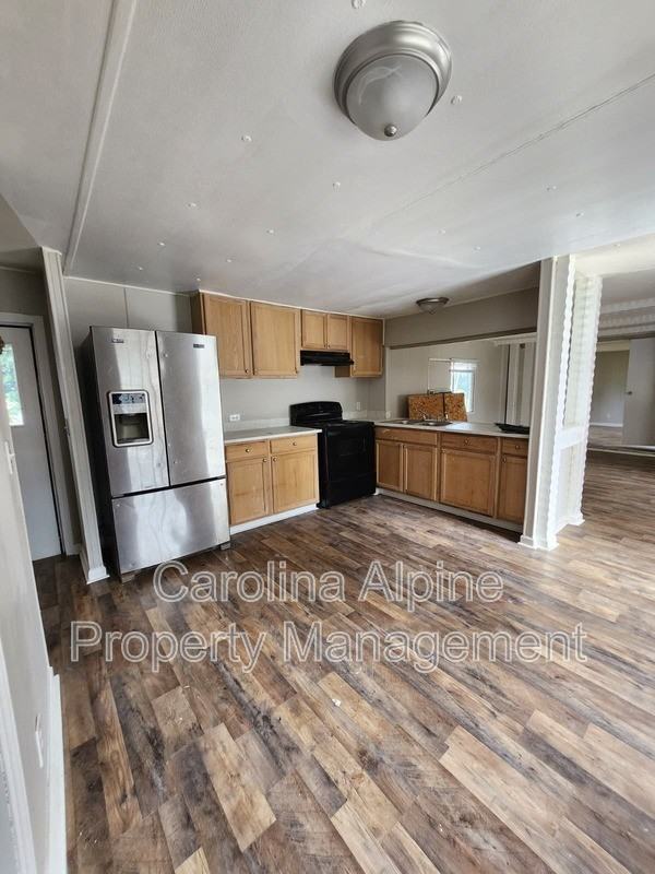 2807 Blacksburg Rd #A - Photo 6 of 21