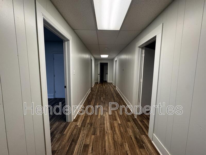 1022 5th St - Photo 2 of 13