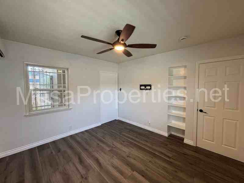 6056 Walnut Ave - Photo 7 of 17