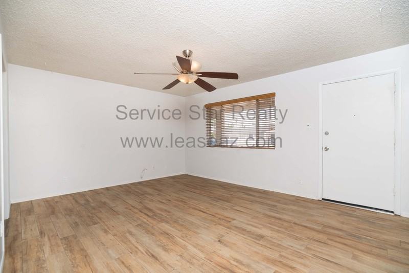 1705 N Camellia St - Photo 4 of 22