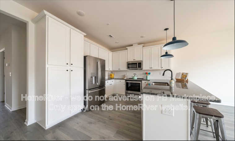 228 Clement Loop - Photo 2 of 26