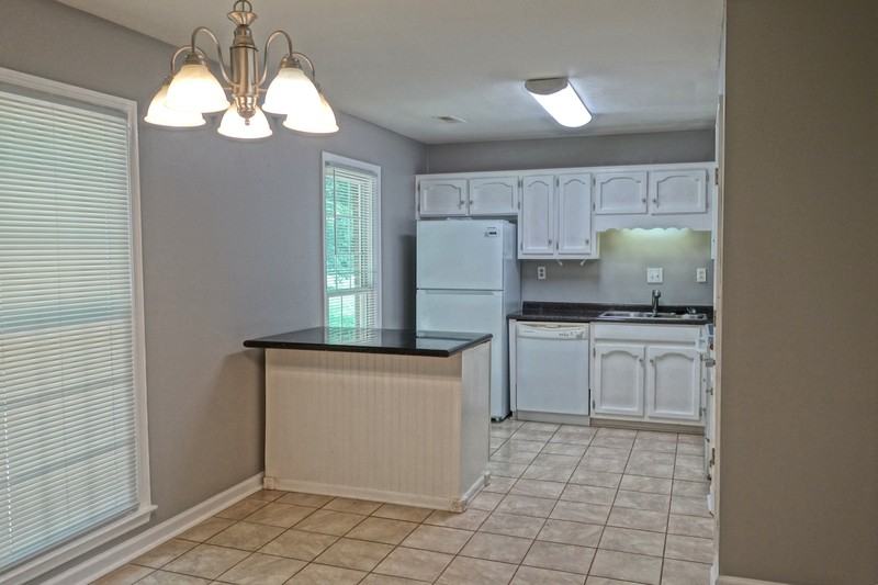 111 Scarlet Oak Cir - Photo 3 of 25
