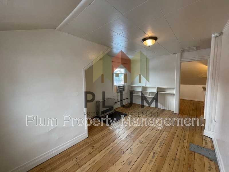 807 Lease Pending |Bulwer Street #B - Photo 5 of 15