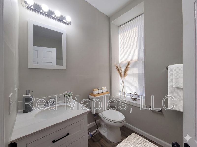 2912 Pennsylvania Ave ##1f - Photo 6 of 9