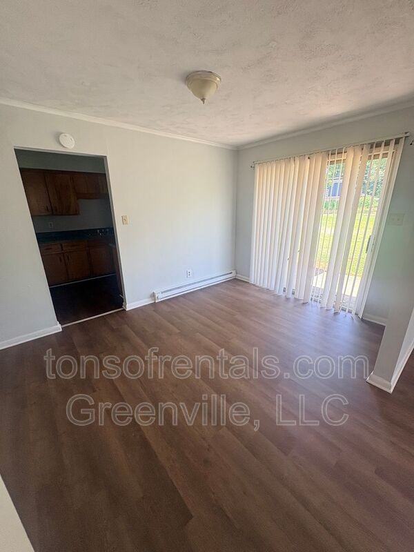293 Dogwood Club Rd - Photo 3 of 8