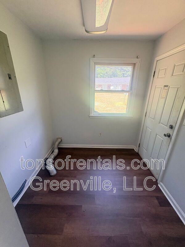 293 Dogwood Club Rd - Photo 7 of 8