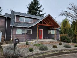 featured image of 344 W Selmar Ct