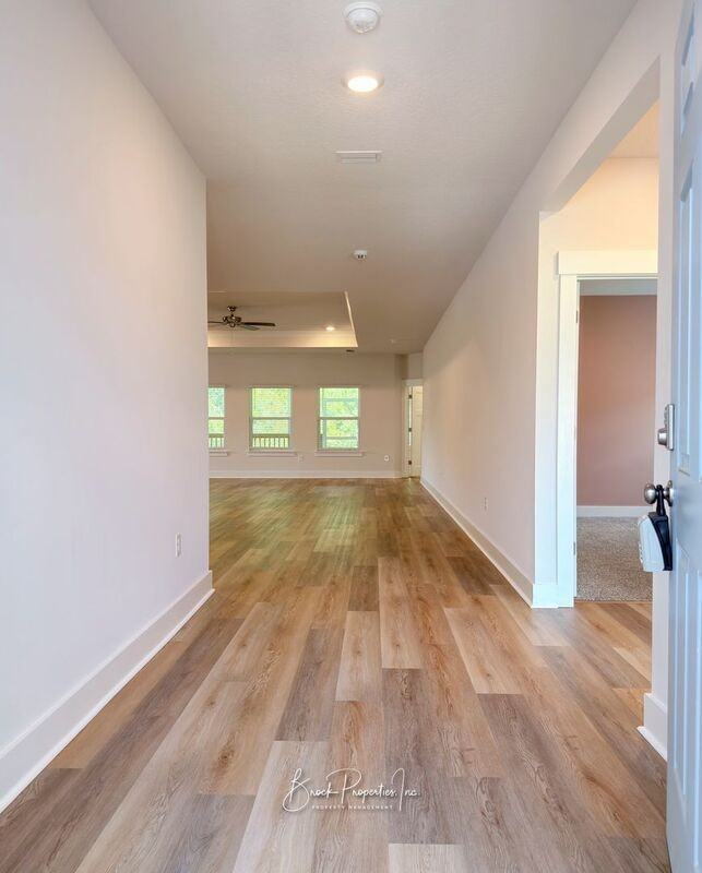 6052 Rutherford Loop - Photo 4 of 39