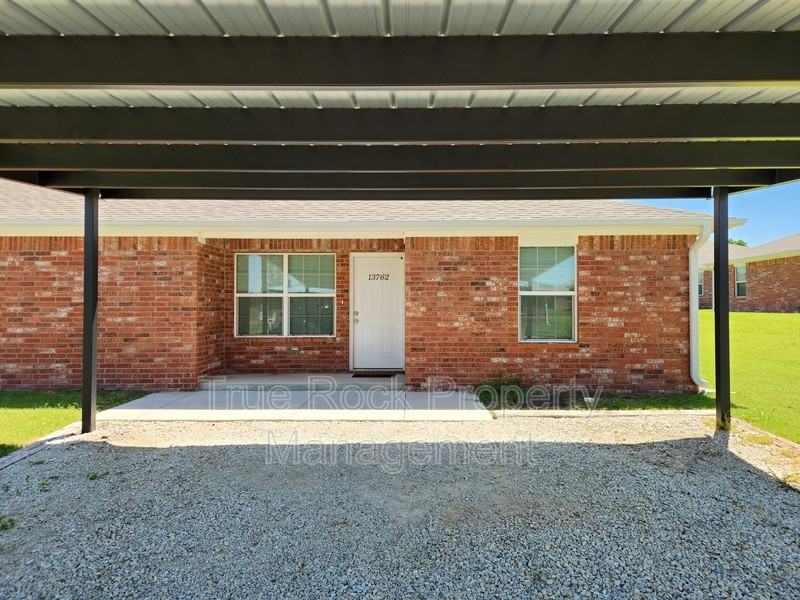 13762 County Road 3614 - Photo 2 of 13