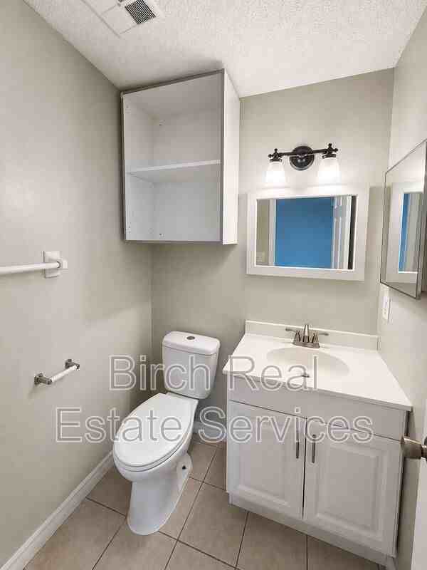 1017 Amble Ln - Photo 7 of 18