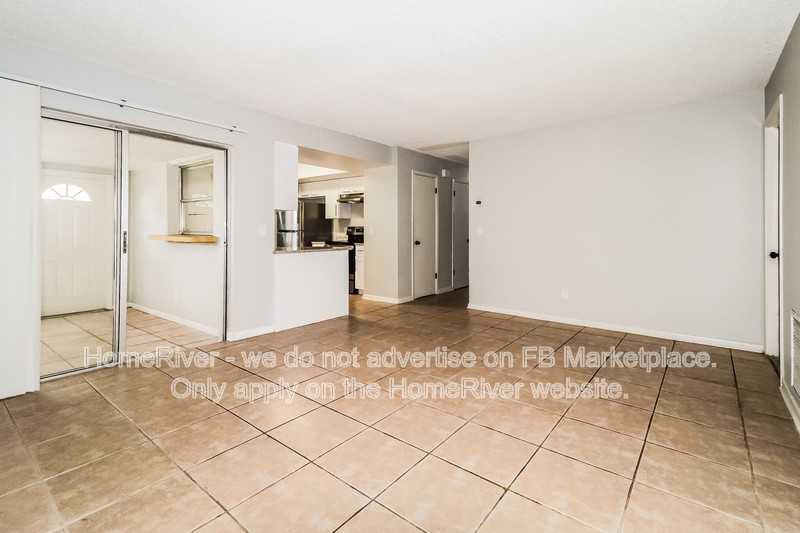 126 N Pressview Ave - Photo 3 of 18