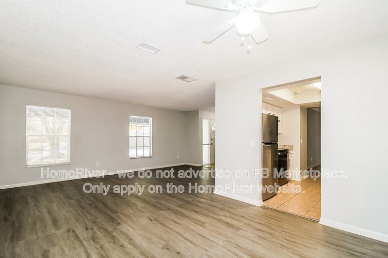 126 N Pressview Ave - Photo 7 of 18