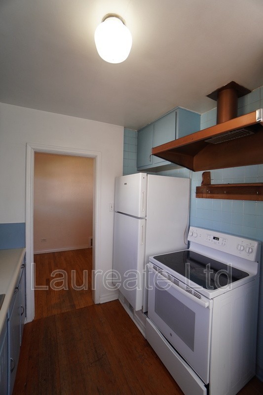 2425 S Humboldt St #A - Photo 7 of 18