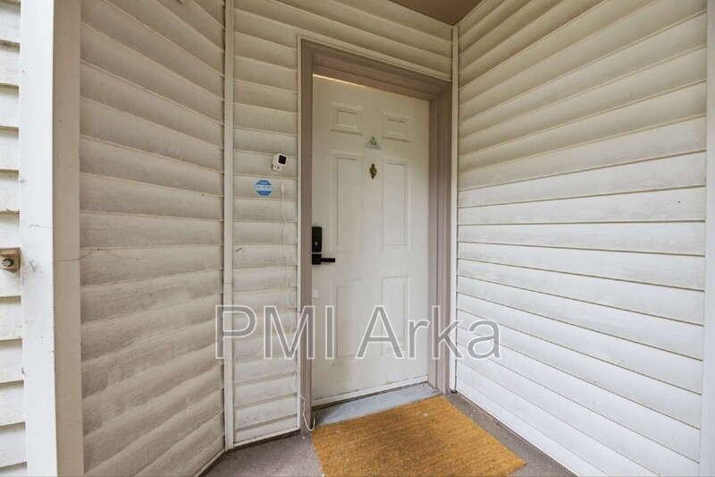 15340 Macadam Rd S #B206 - Photo 6 of 29