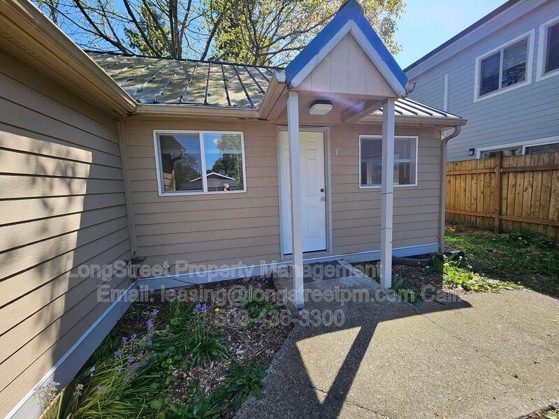 4553 Ne 105th Ave #2 - Photo 2 of 19