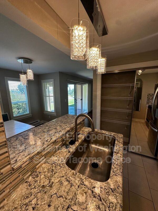 3008 N Narrows Dr #E104 - Photo 6 of 25