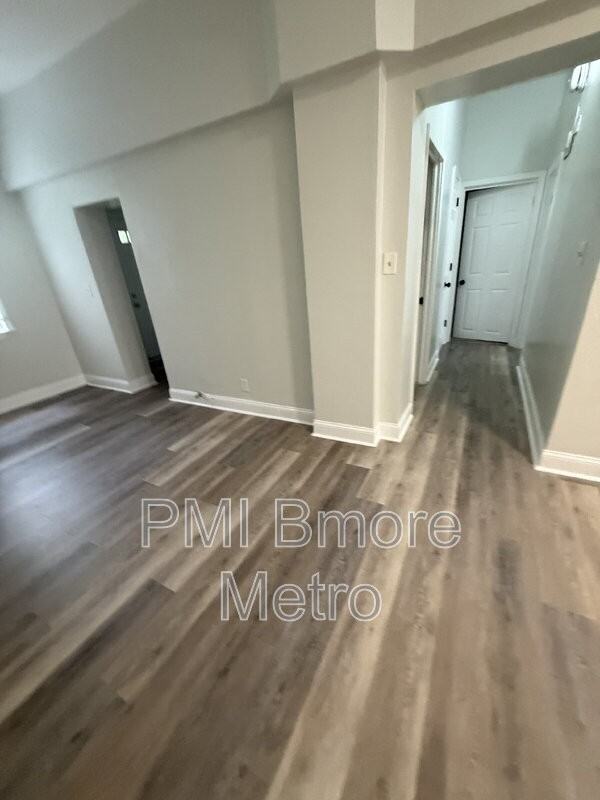 3201 Ailsa Ave - Photo 2 of 8