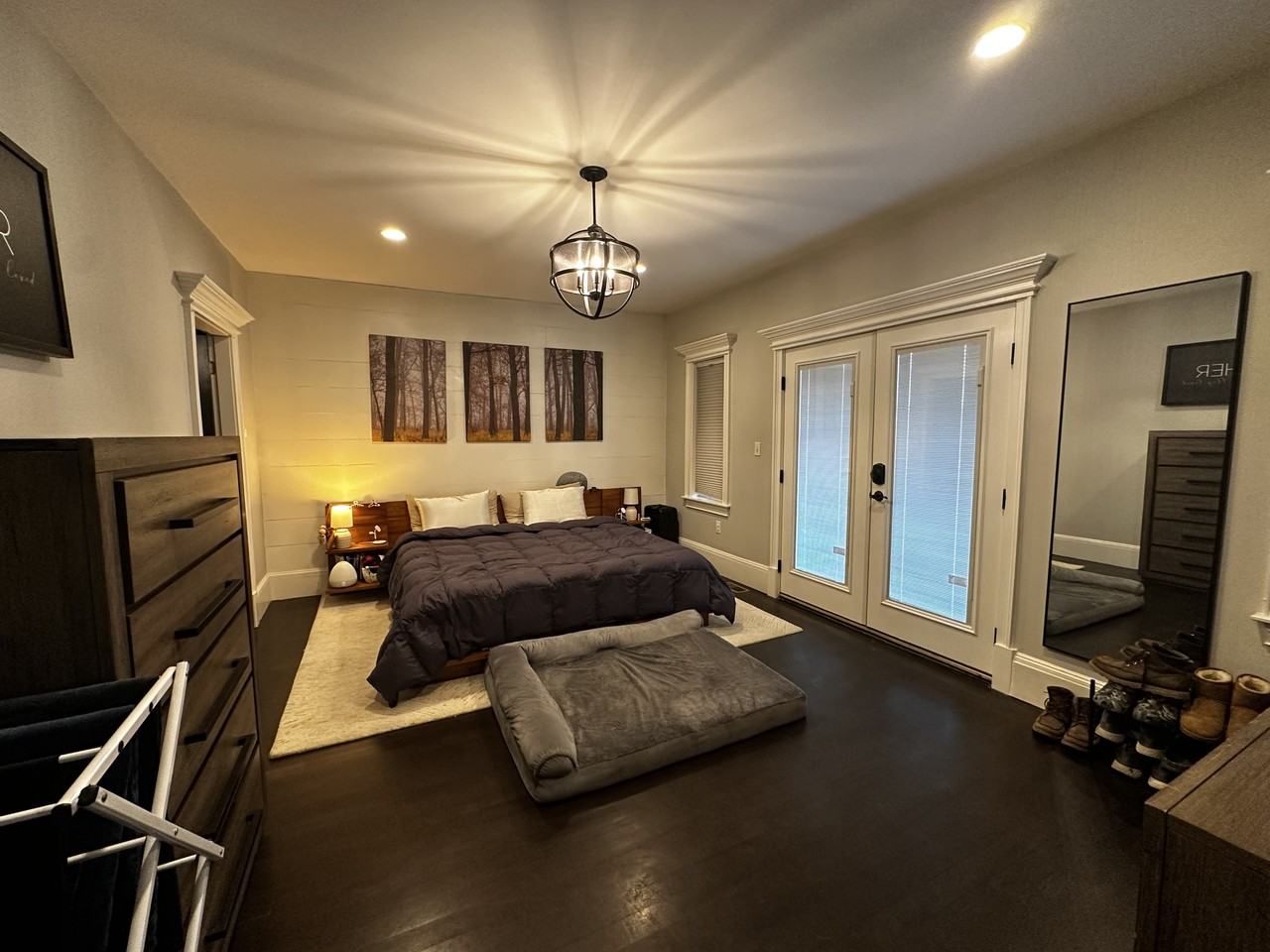 682 E 8th St #1 - Photo 7 of 23
