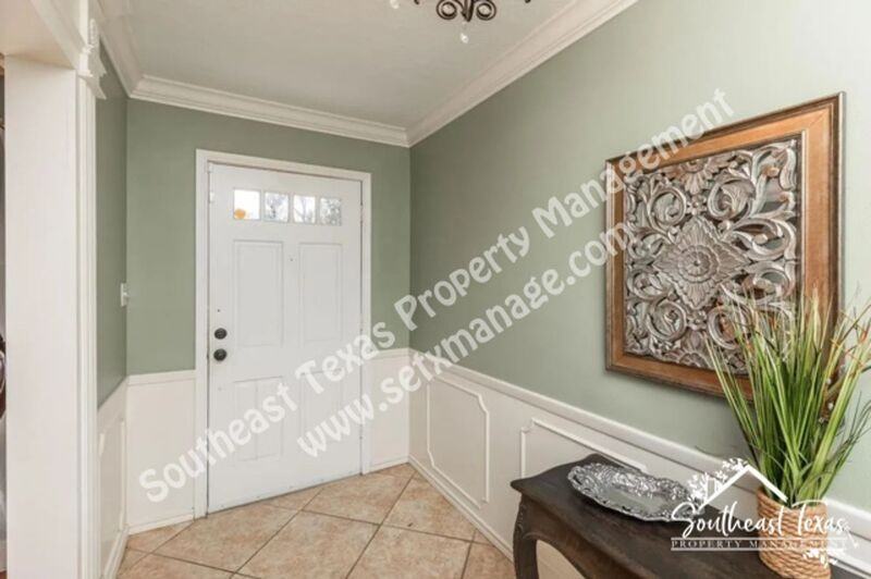 6030 Zenith St - Photo 5 of 32