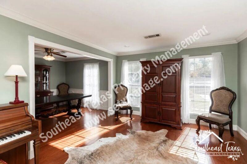 6030 Zenith St - Photo 6 of 32