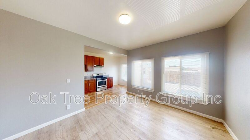2805 E 16th St #109B - Photo 4 of 22