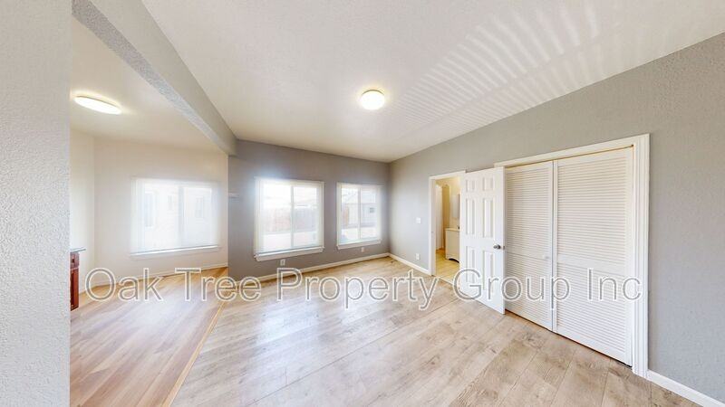 2805 E 16th St #109B - Photo 5 of 22