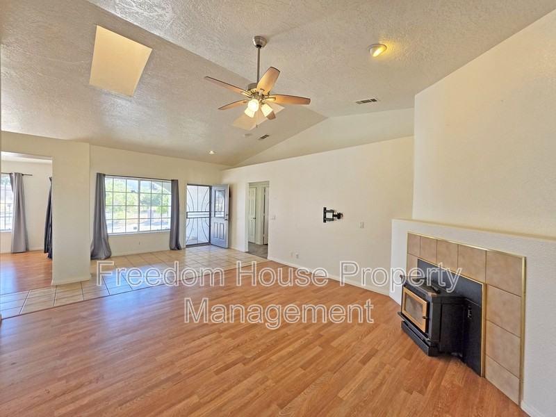 2250 S Ambush St - Photo 5 of 47