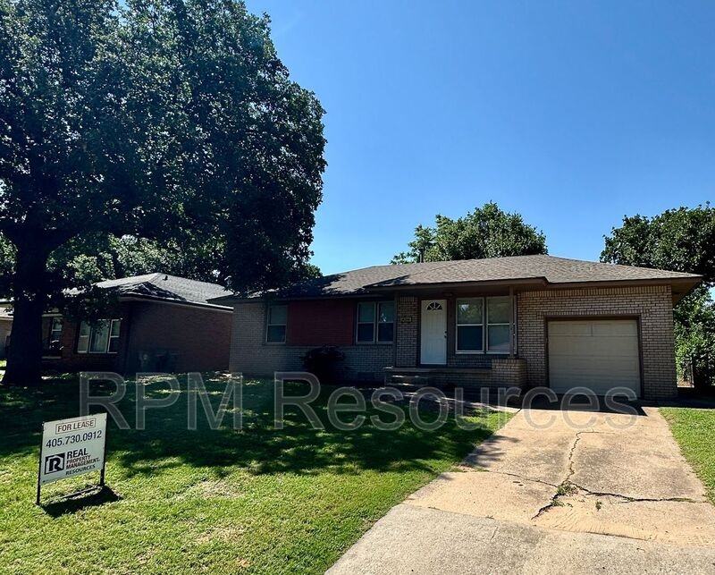 6716 Nw 29th St - Photo 4 of 19