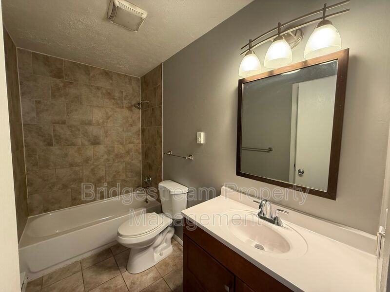 2821 Haig Ave - Photo 7 of 8