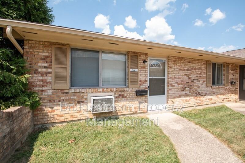 4327 Powell Rd - Photo 2 of 12