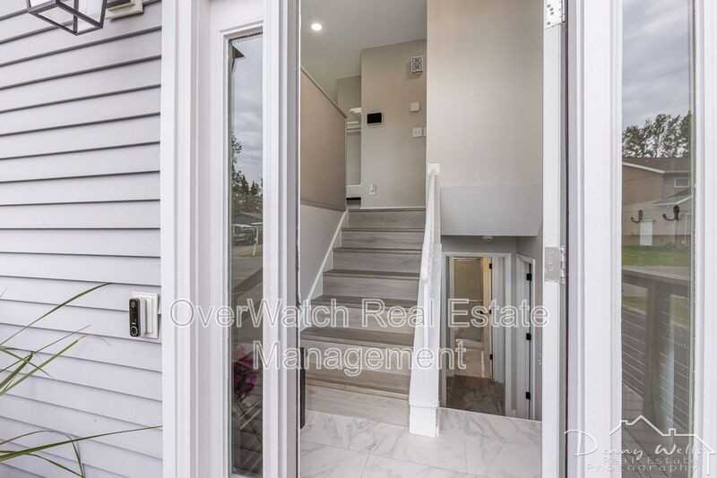 1821 Kodiak St - Photo 2 of 32