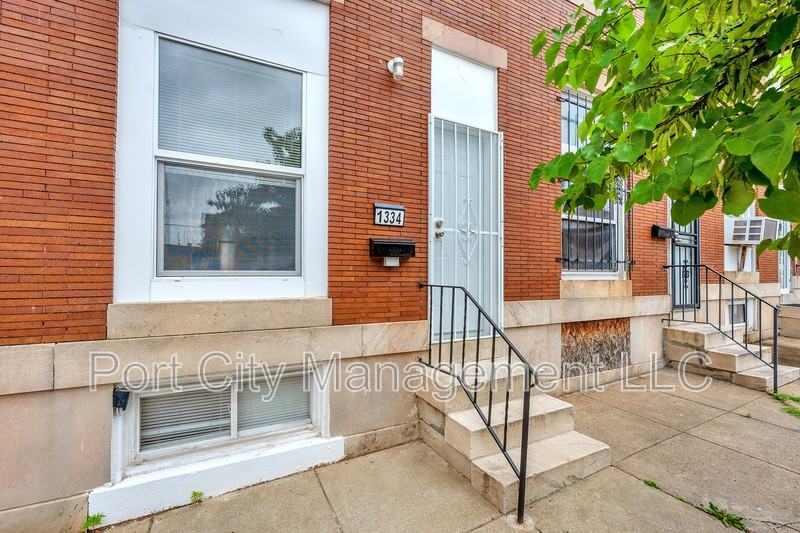 1334 N Luzerne Ave - Photo 2 of 22
