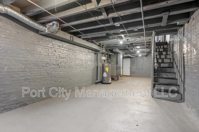 1334 N Luzerne Ave - Photo 5 of 22