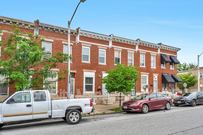 1334 N Luzerne Ave - Photo 7 of 22