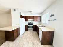 846 N Revere #202 - Photo 1 of 1