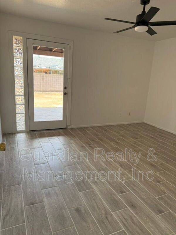 20826 N 16th Dr - Photo 6 of 13