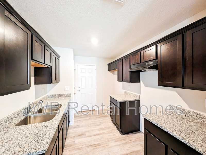 4150 Nolan St - Photo 2 of 12