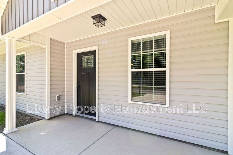 534 E 6th Ave - Photo 2 of 16