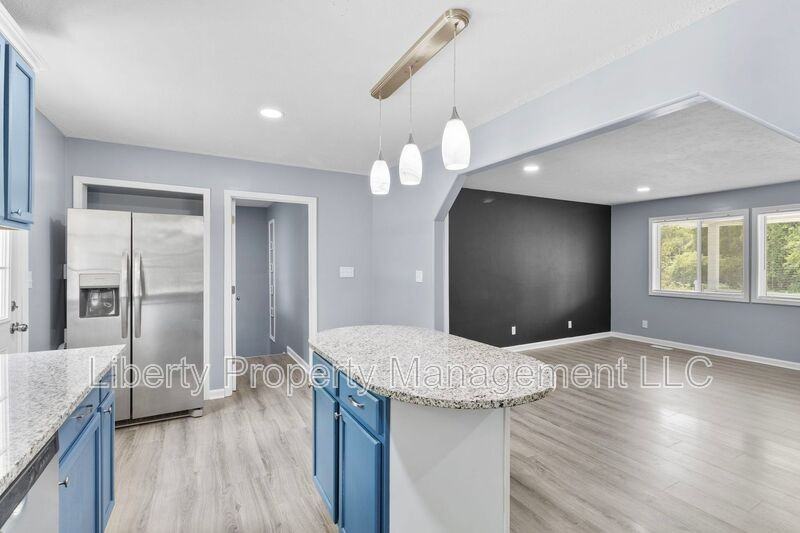 6318 Denver Dr - Photo 6 of 18