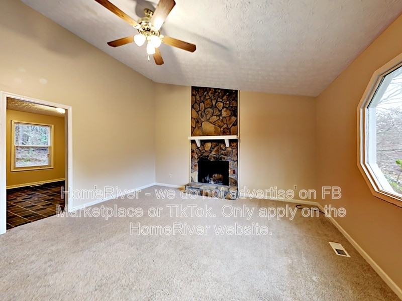 6324 Mount Pisgah Ln - Photo 6 of 30
