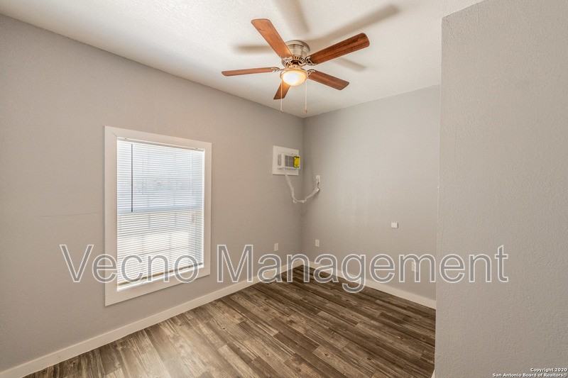 2305 Pinn Rd #6 - Photo 6 of 6