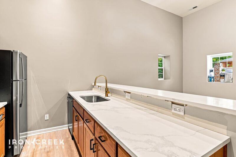 160 State St #110 - Photo 7 of 19