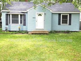featured image of 2908 Dartmouth Dr