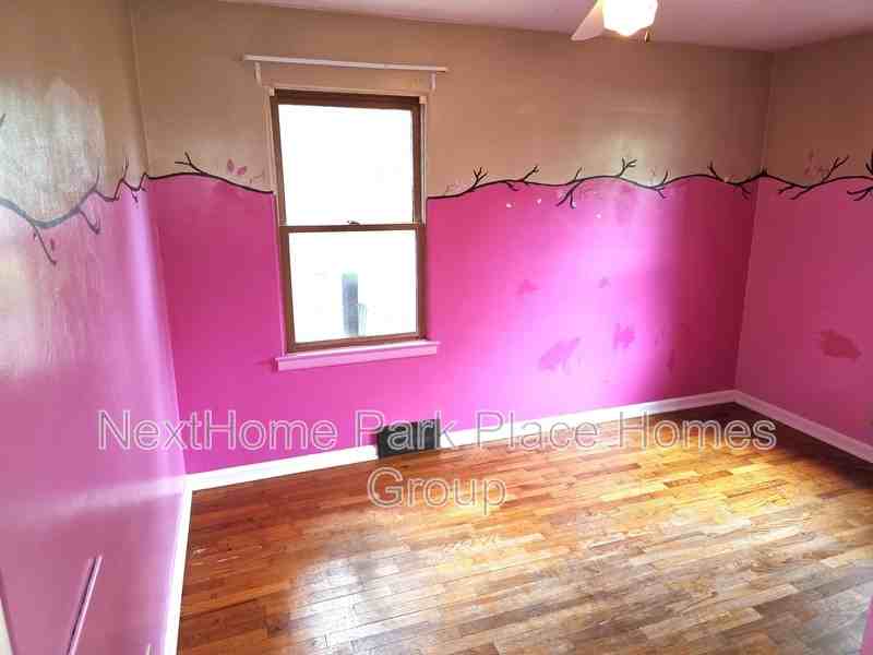 2908 Dartmouth Dr - Photo 6 of 9