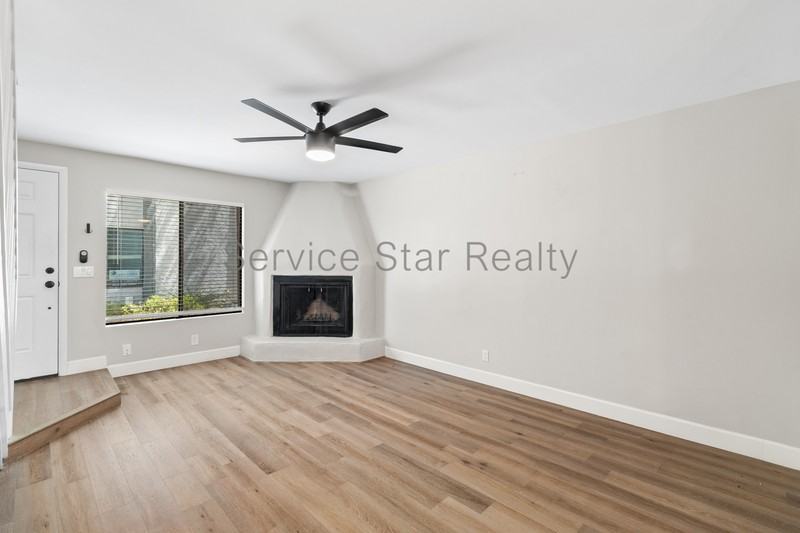 3501 N 64th St #26 - Photo 4 of 23