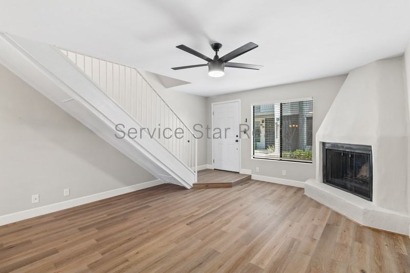 3501 N 64th St #26 - Photo 5 of 23